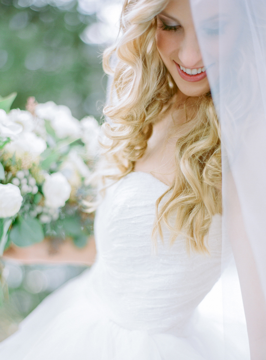 Della Terra Winter Weddingwww.shannonvoneschen.com