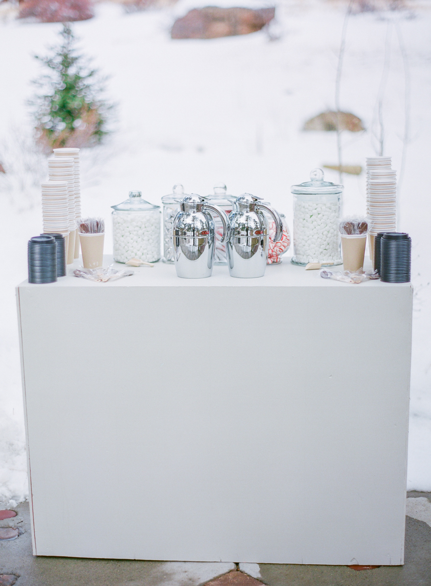Della Terra Winter Weddingwww.shannonvoneschen.com