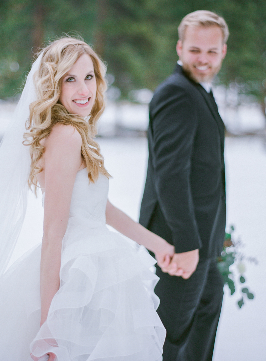 Della Terra Winter Weddingwww.shannonvoneschen.com