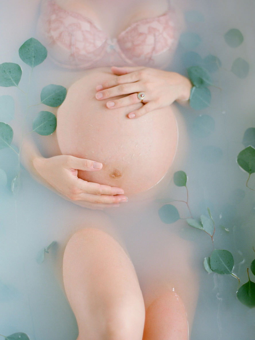 Laura's Maternity - Shannon Von Eschen Photography