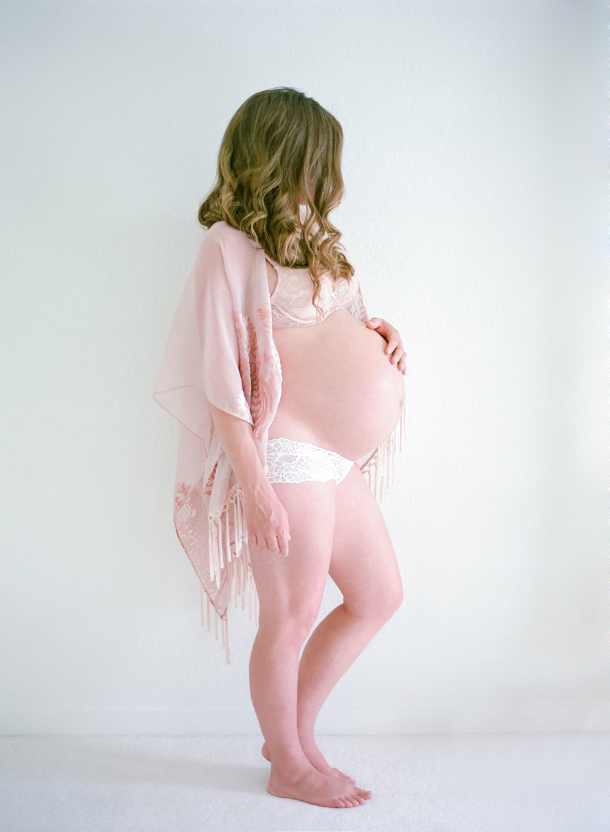 Laura's Maternity - Shannon Von Eschen Photography